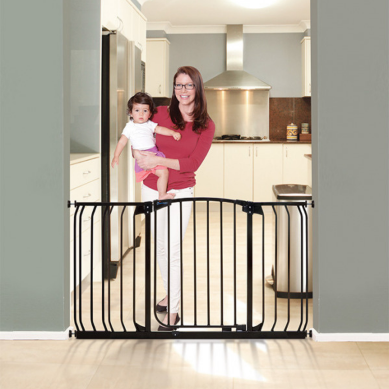 Dreambaby - Chelsea Xtra-Wide Black Hallway Security Gate & Extension ...